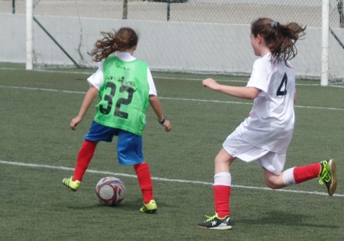 Convocatórias para a Seleção Distrital Sub/15 de Futebol Feminino!