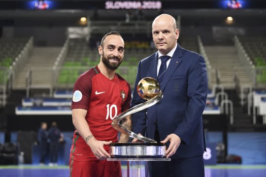 Ricardinho eleito o melhor jogador do mundo pela quinta vez, Futsal