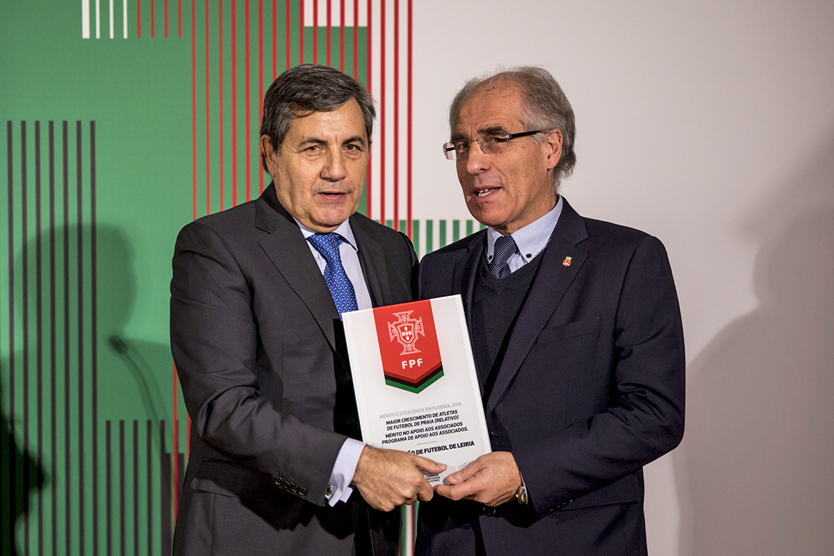 FPF entrega Prémio Mérito e Excelência à A.F. Leiria