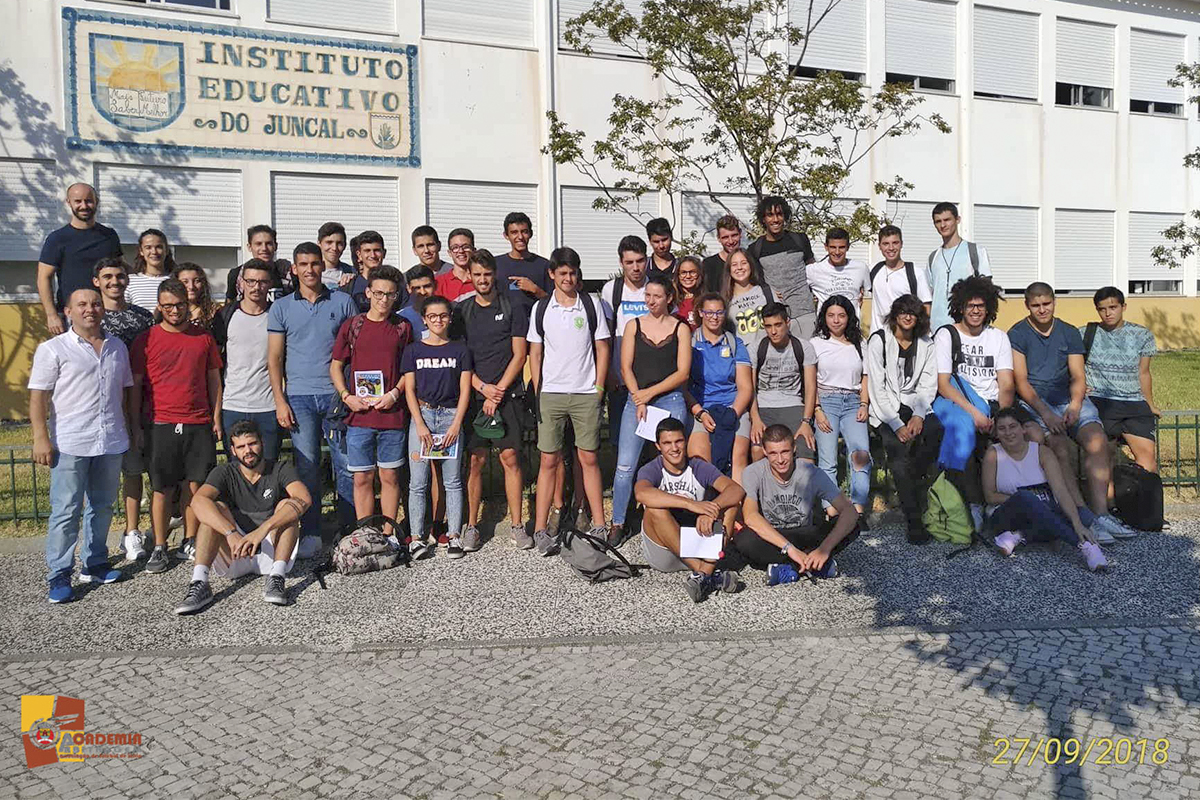 Fábio Verissimo dá Aula No Instituto Educacional Do Juncal