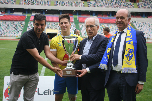 AFVC: Cardielense comanda isolado campeonato da 1ª divisão distrital