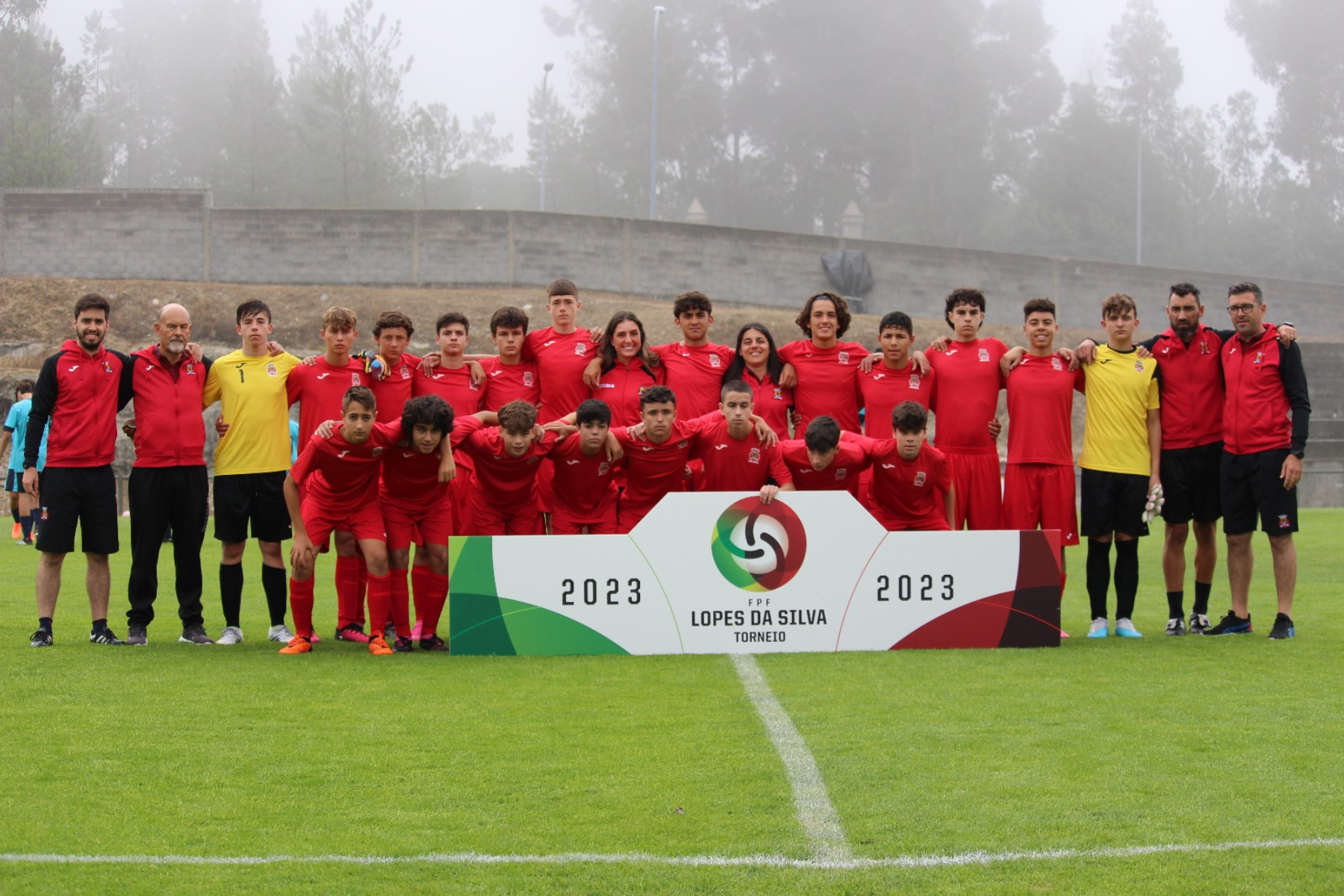 Seleção Nacional de Futebol Feminino Sub-23 realiza jogos na Marinha Grande  e Leiria