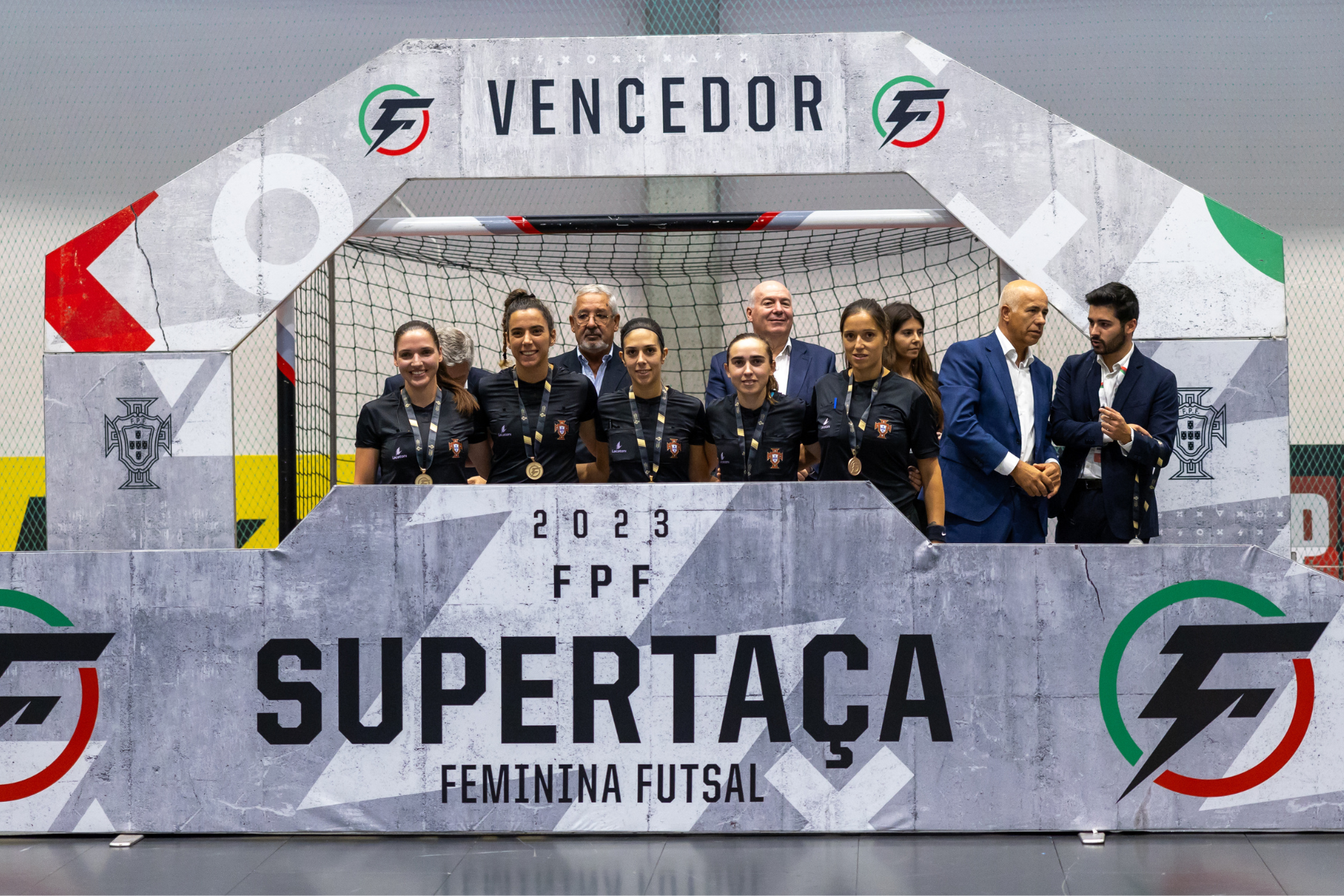 Supertaça Feminina de Futsal com Arbitragem Leiriense