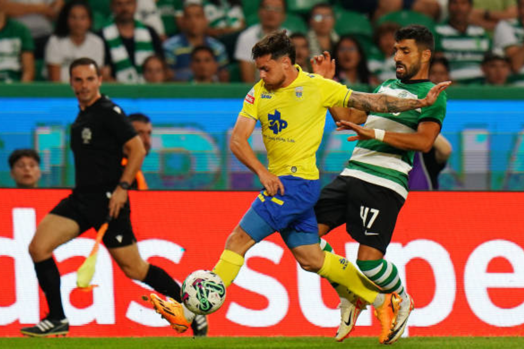 Nélson Pereira é Árbitro Assistente FIFA