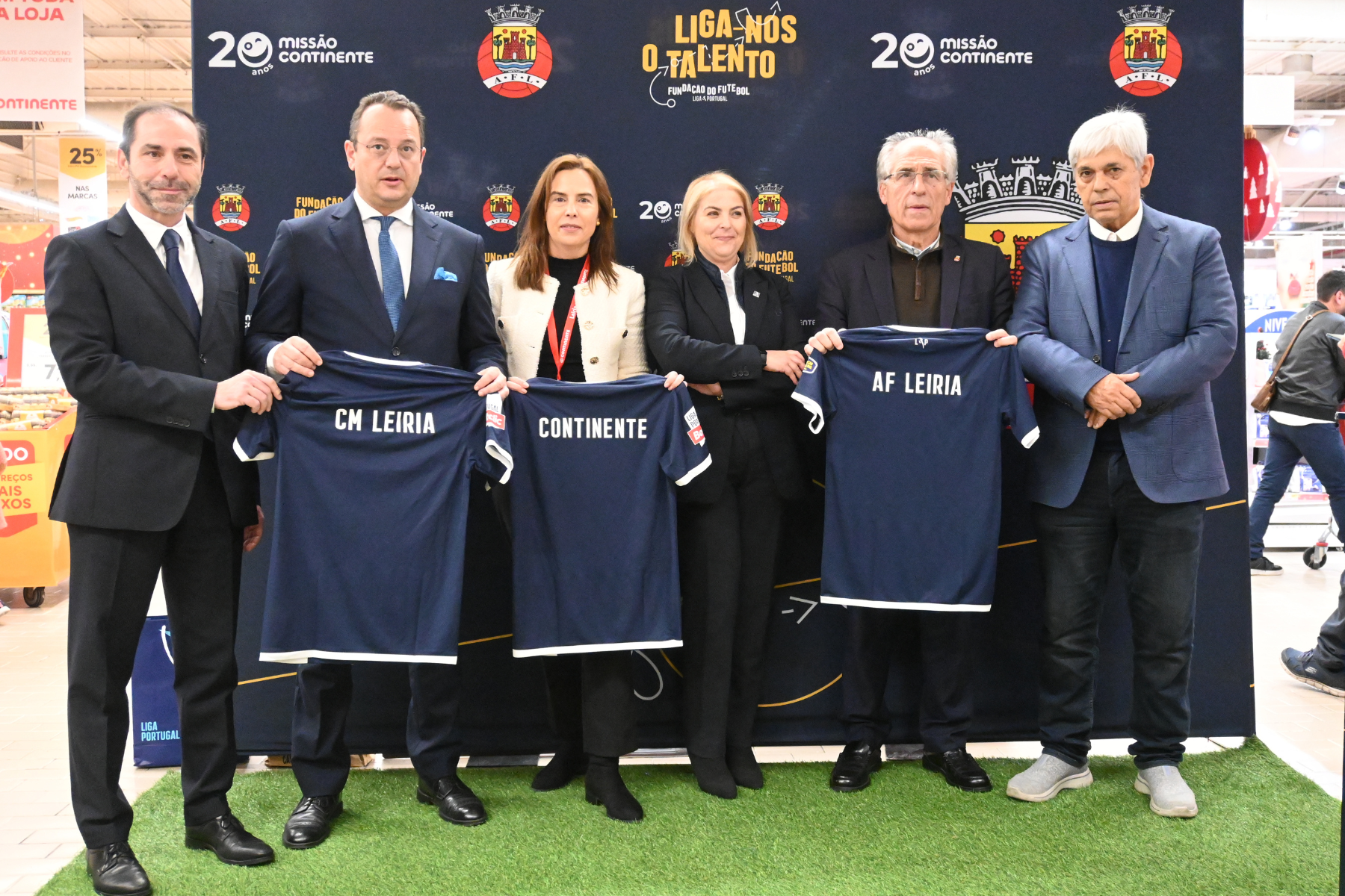 Campanha "Liga-nos o Talento" entrega Incentivos à Associação de Futebol de Leiria