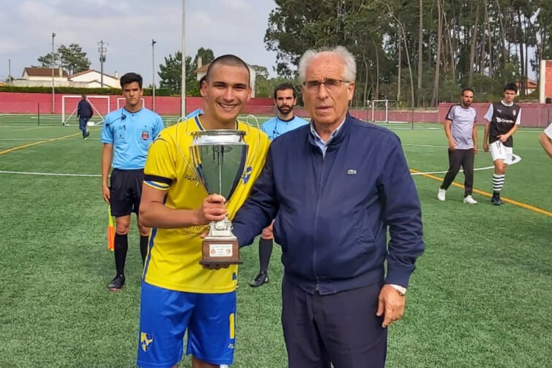 AC Avelarense vence o Campeonato Distrital 1ª Divisão!